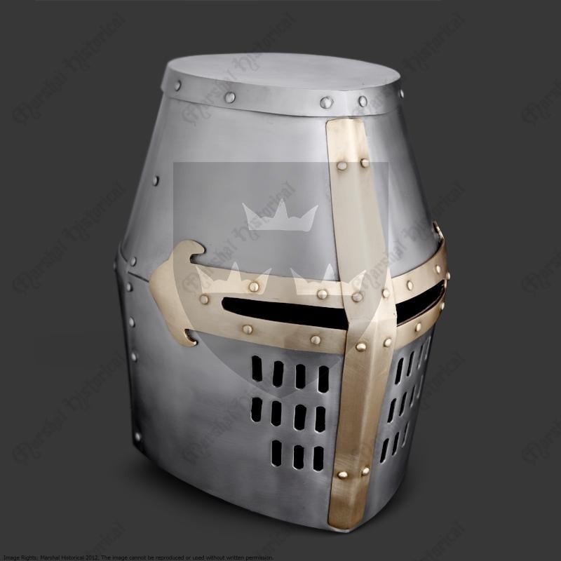 Kruisvaardershelm, messing, 1.6 mm