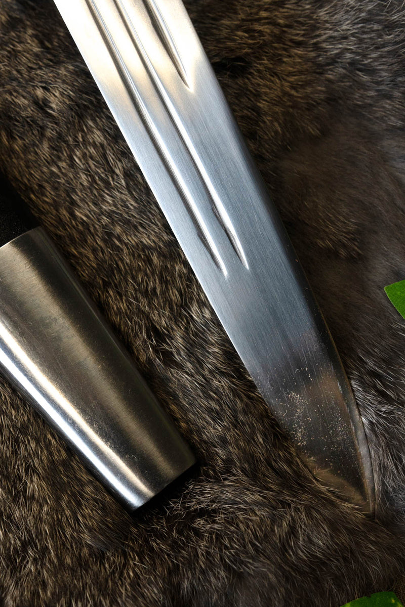 Highland Scottish dirk, semi-sharp