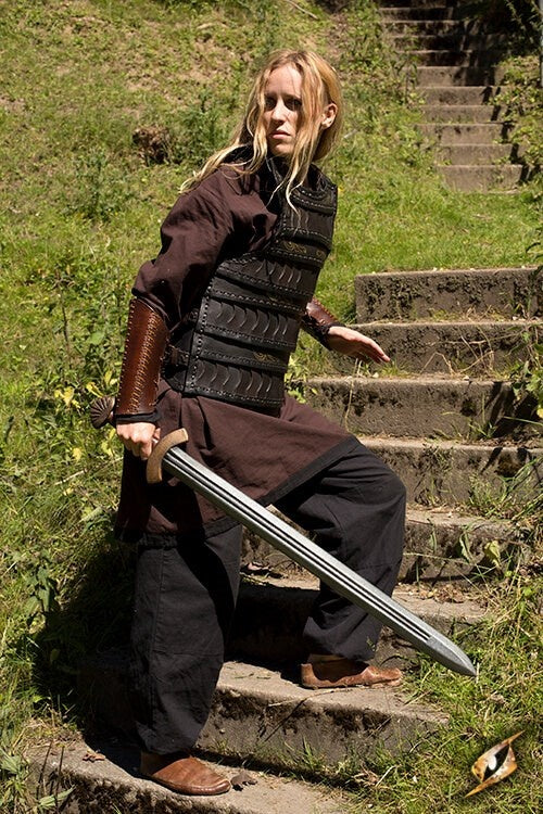 Vroeg-Middeleeuws lamelpantser zwart