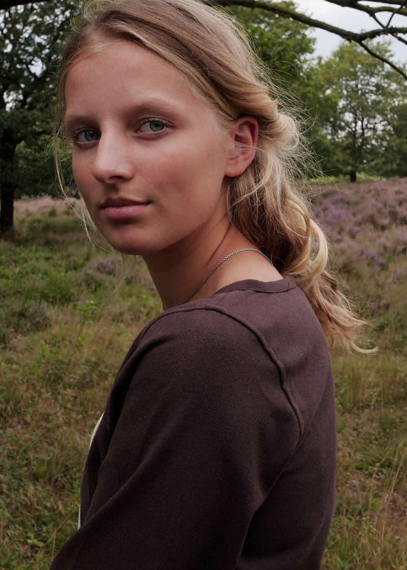 Cotehardie Christina, brun 