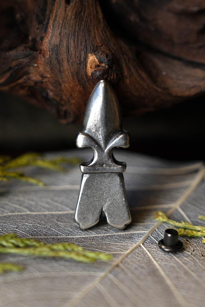 Middeleeuwse riemeinde (1250-1500), verzilverd