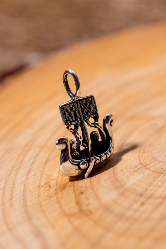 Viking hänge Vikingskepp, silver, trä 