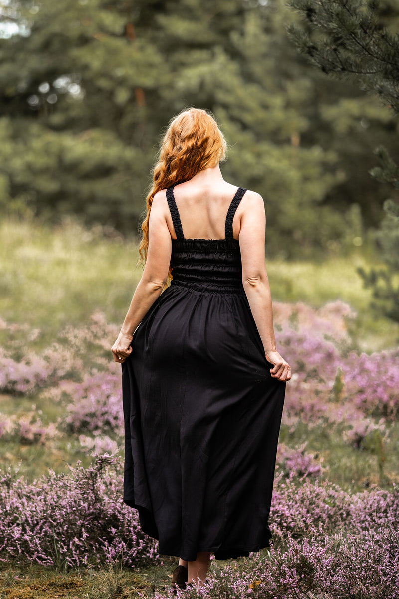 Ubierz Aibell, czarny