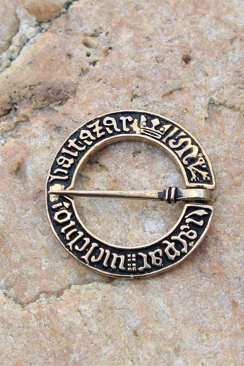 Broche de anillo medieval, bronce 