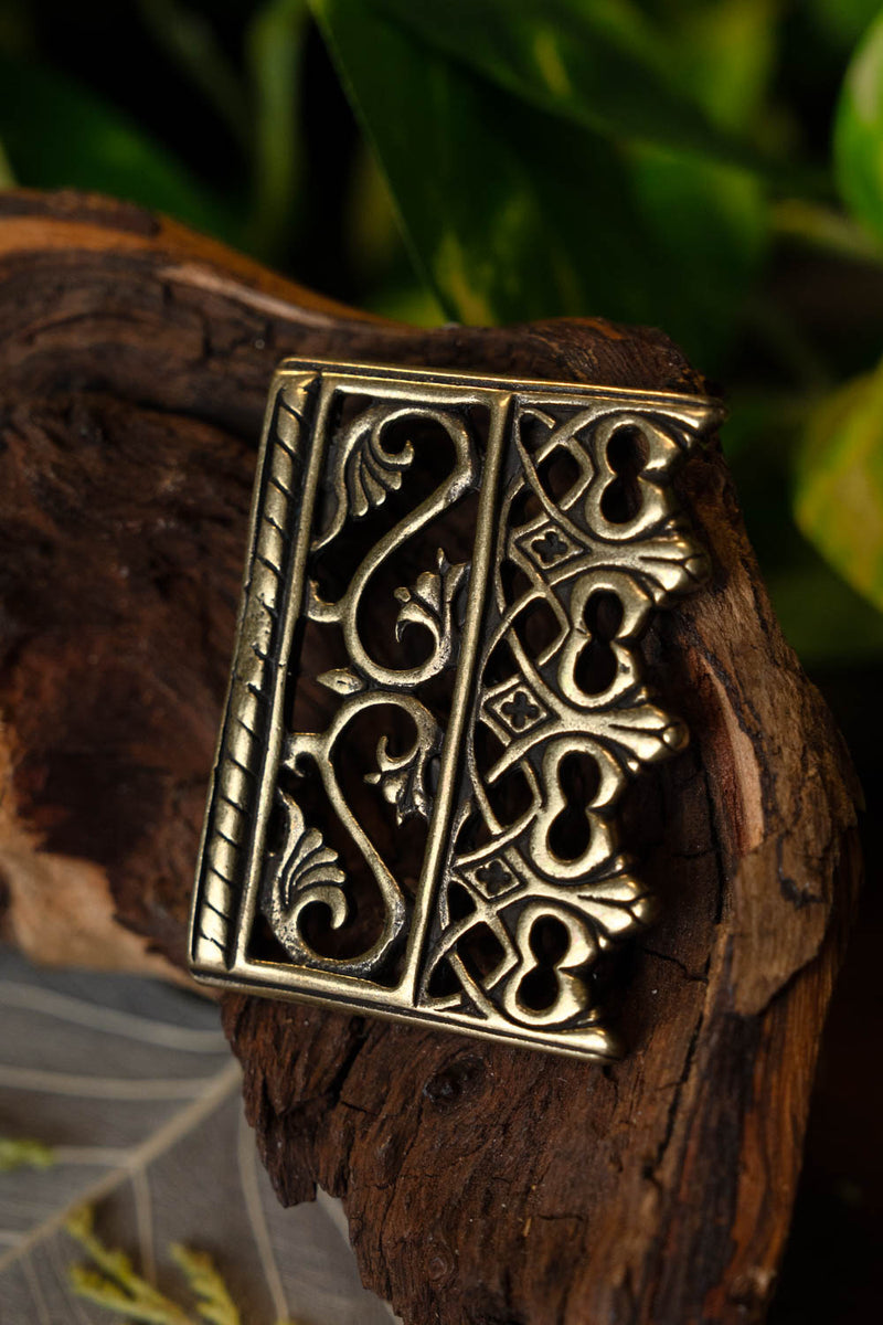 Belt end Rogier van der Weyden, bronze