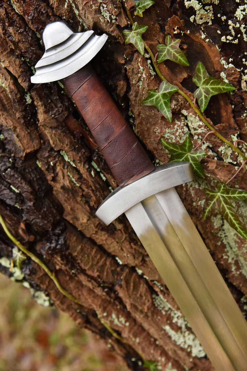 11e eeuws Vikingzwaard Londen, bot (battle-ready)