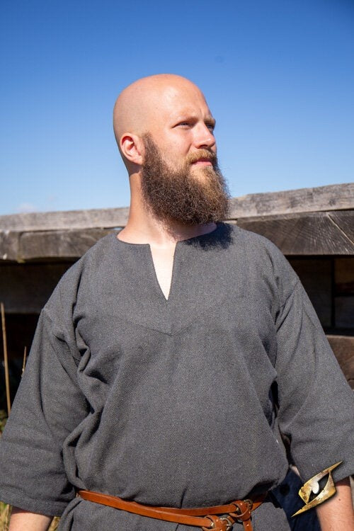 Viking tuniek Arvis, vissegraatmotief, Ranger grijs