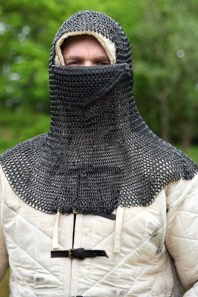 Maliën coif met driehoekige ventail, gebronsd, 8 mm