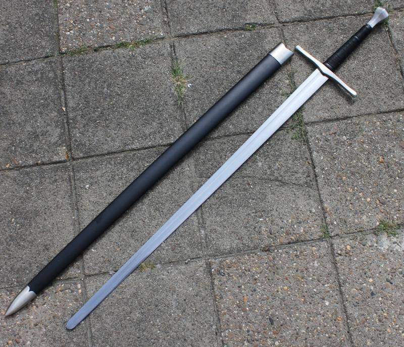 Cluny langzwaard, bot (battle-ready)