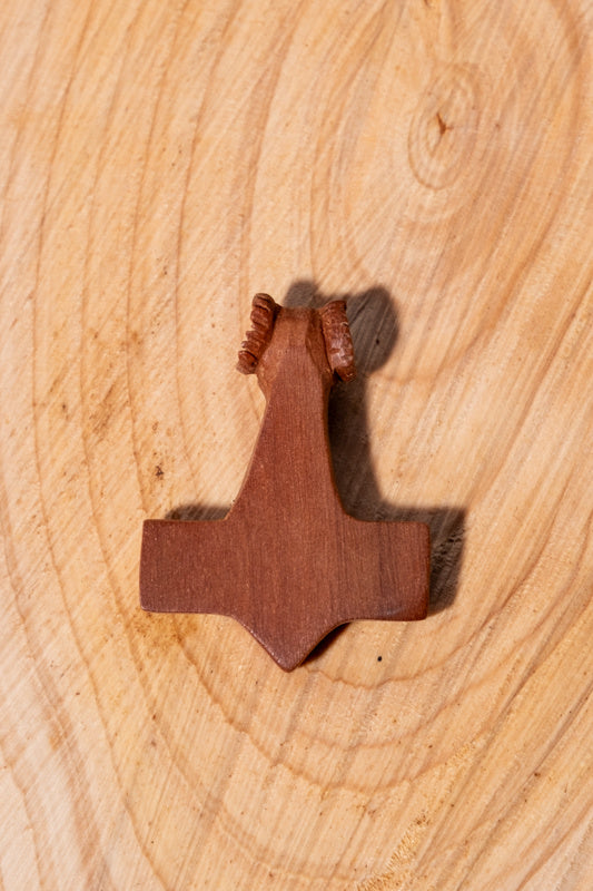 Marteau de Thor pendentif avec tête de bélier, bois 