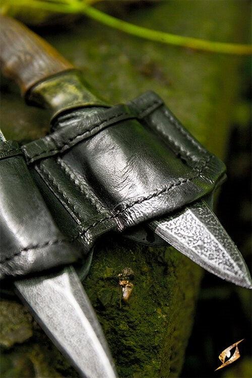 Holder for LARP throwing knives black, incl. 3 knives