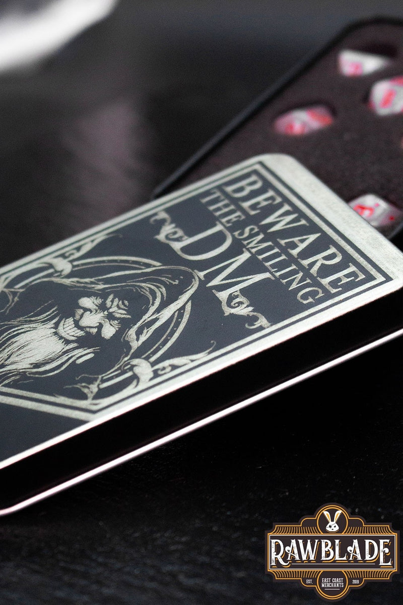 Dés peuvent être configurés - dm souriant 