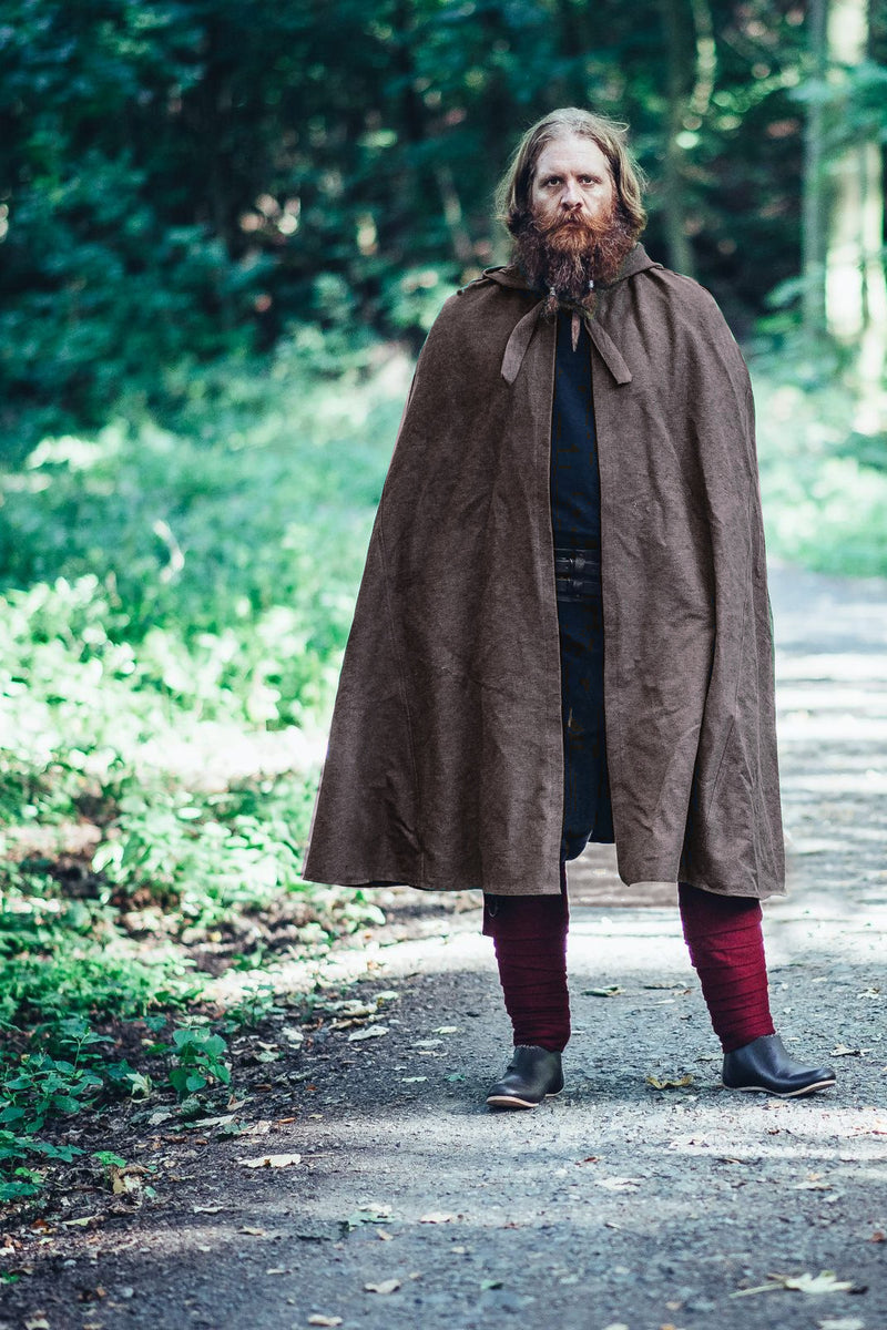 Mantel Milisant, bruin