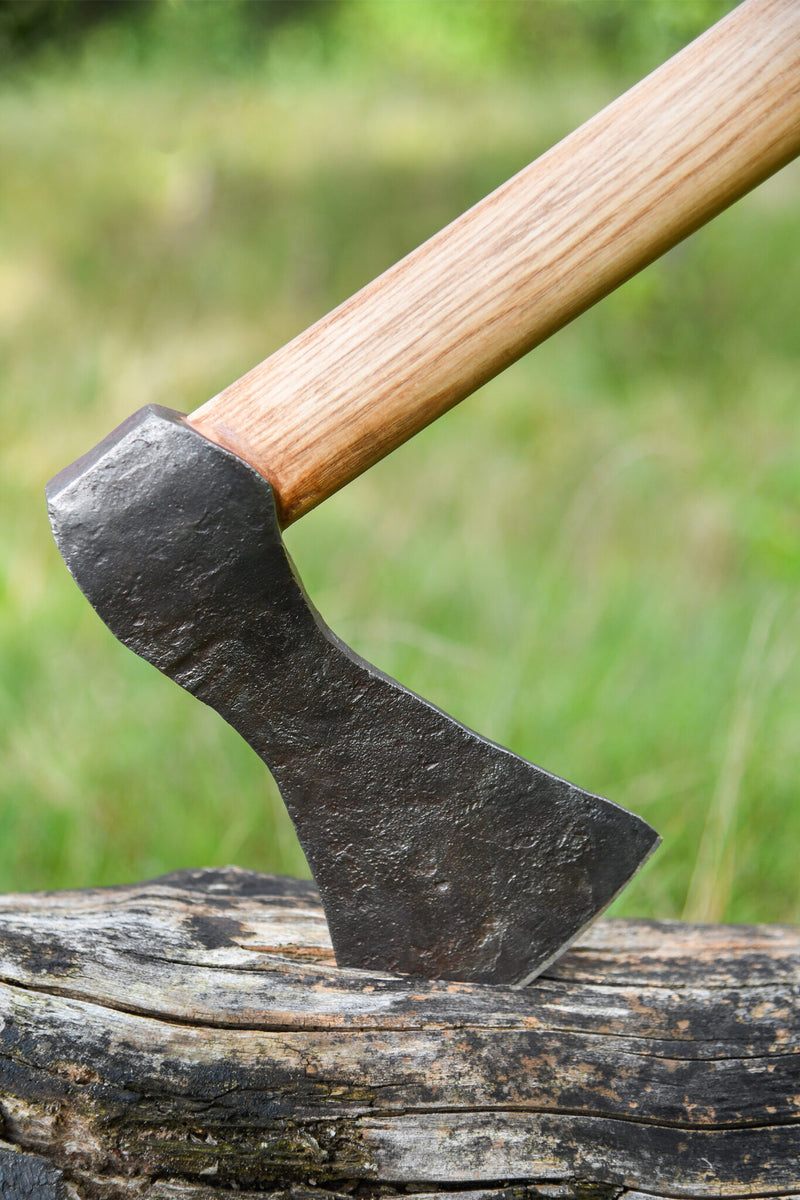 Vikingbijl, handgesmeed staal, type A, semi-scherp