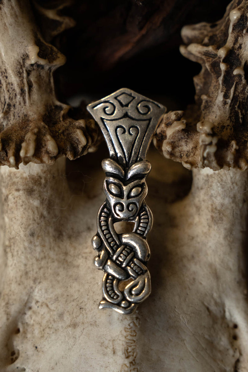 Gotland Rusvikriembeslag, verzilverd