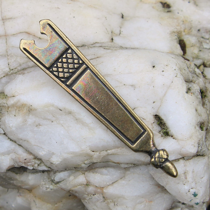 Medieval belt end (1350-1500)