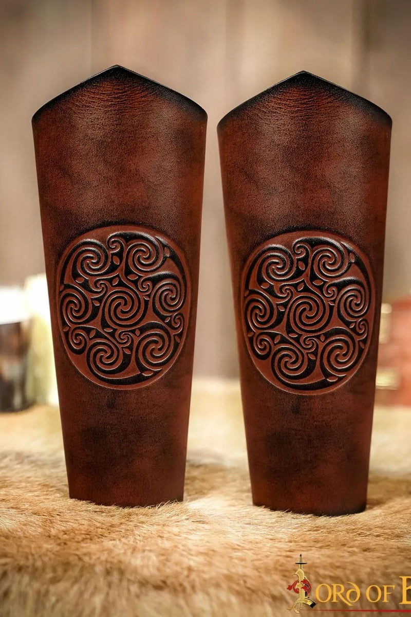 Leren bracers Ingalvur, lang