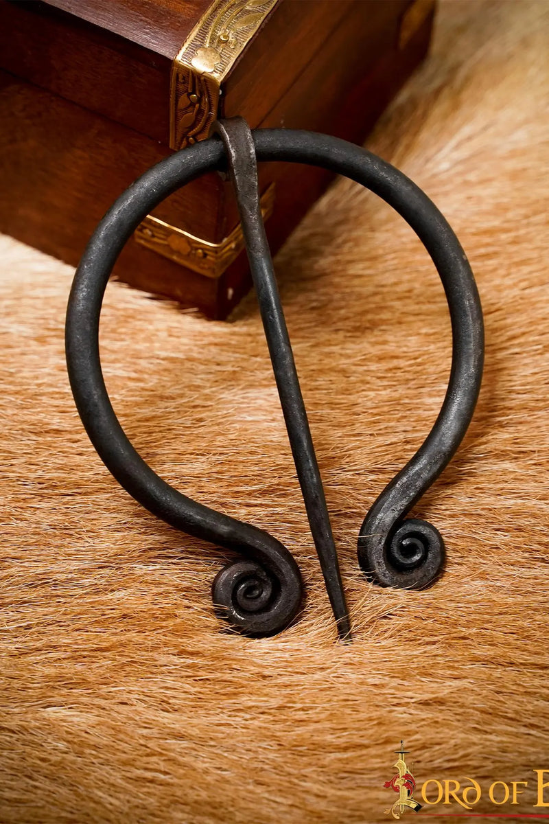 Hoefijzerfibula met spiralen, ijzer