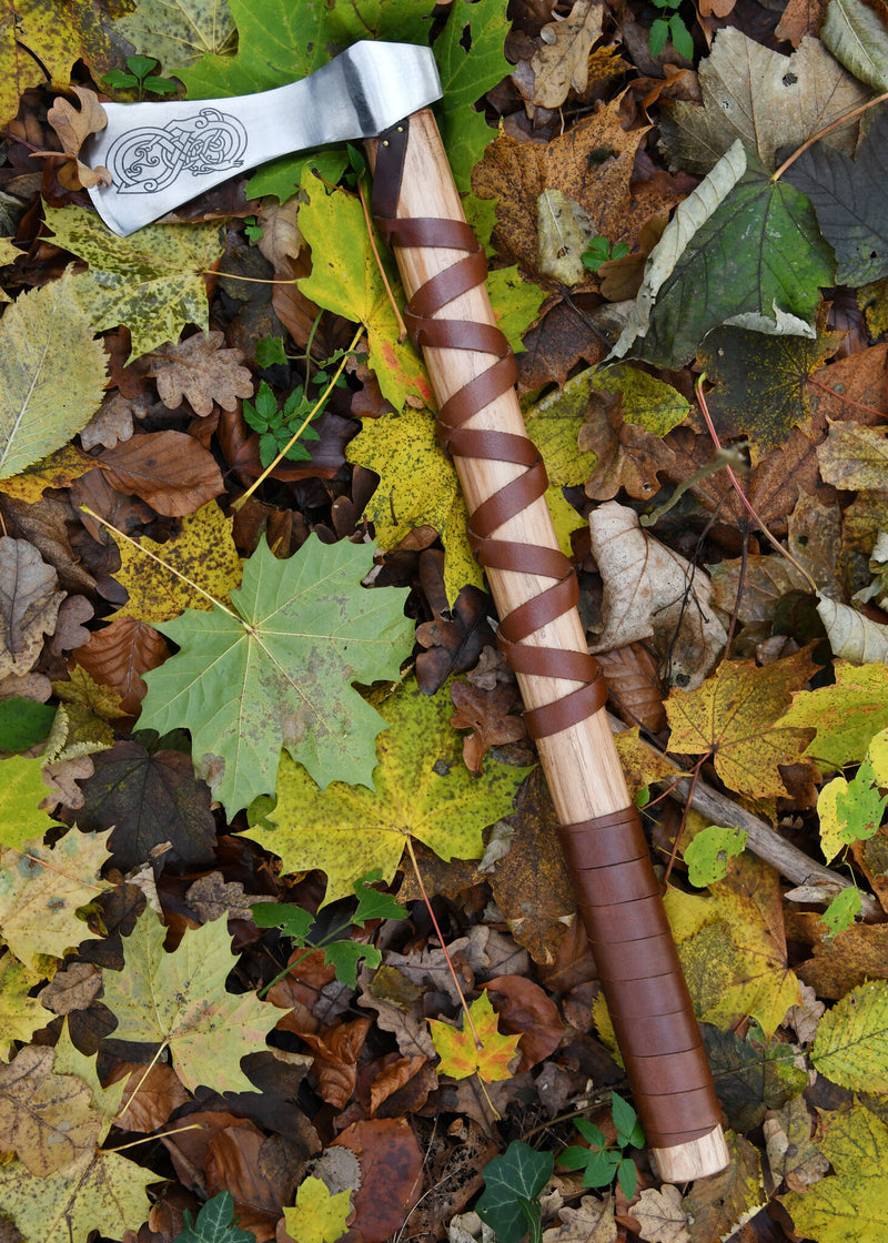 Viking hache, type A, gravé, semi-tranchant 