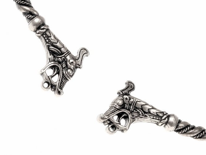 Viking torque Haithabu, verzilverd brons