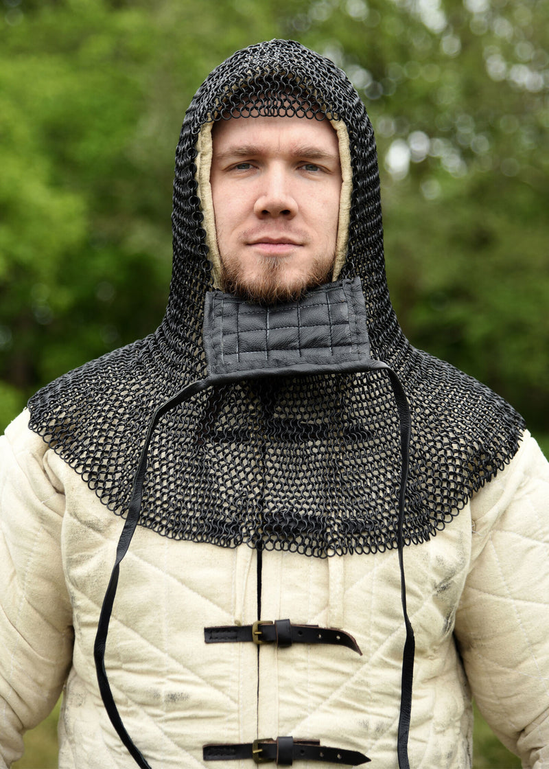 Maliën coif met vierkanten ventail, gebronsd, 8 mm