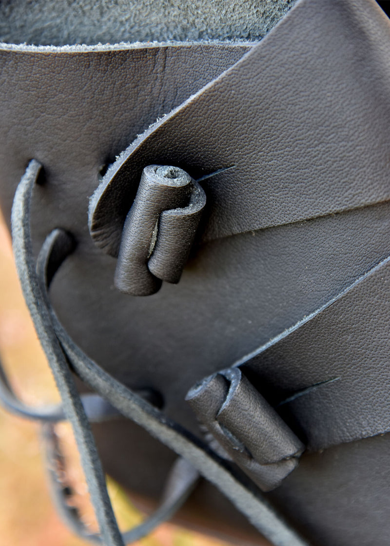 Viking schoenen Jorvik met nagels, zwart