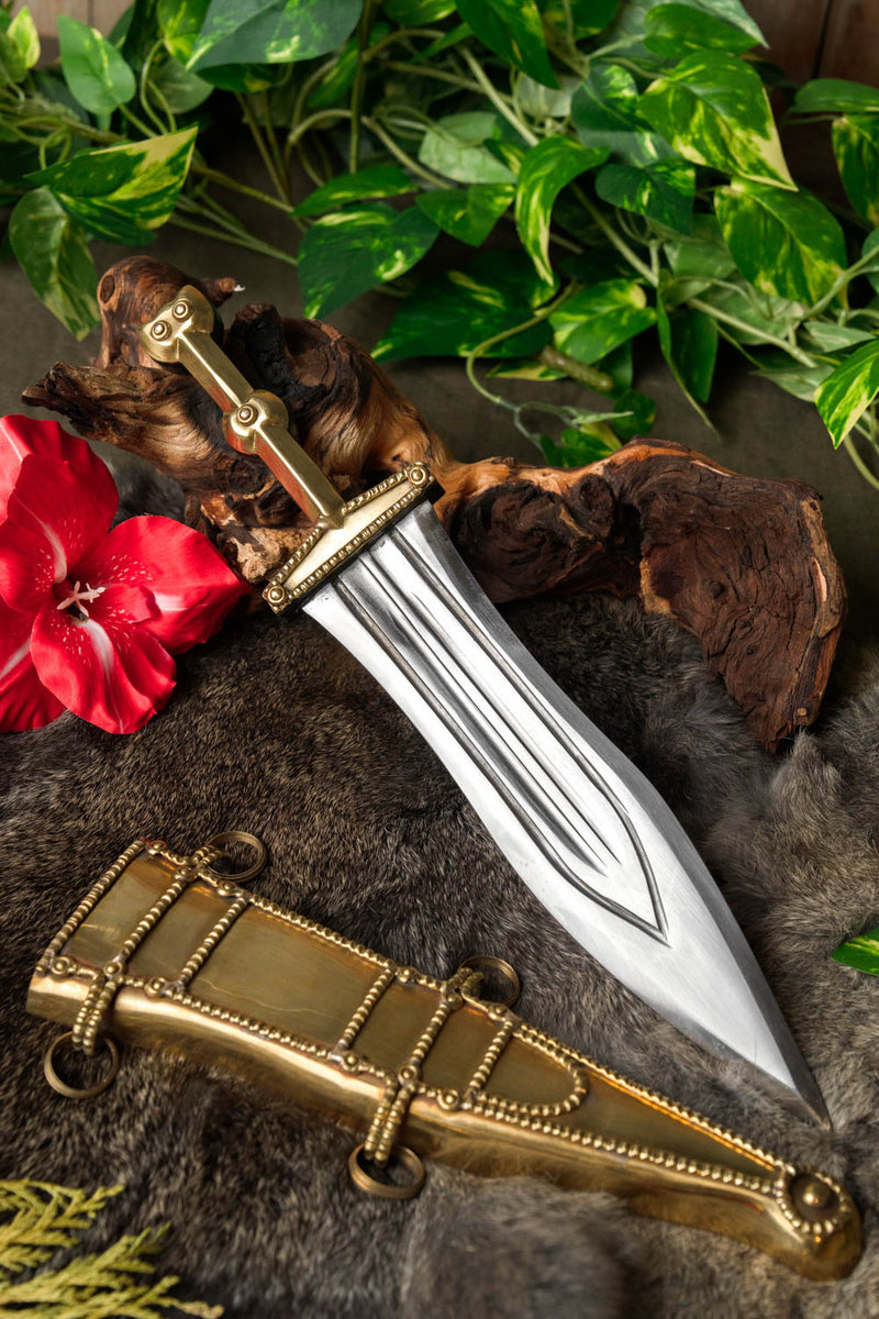 Pugio Gelderland, semi-scherp