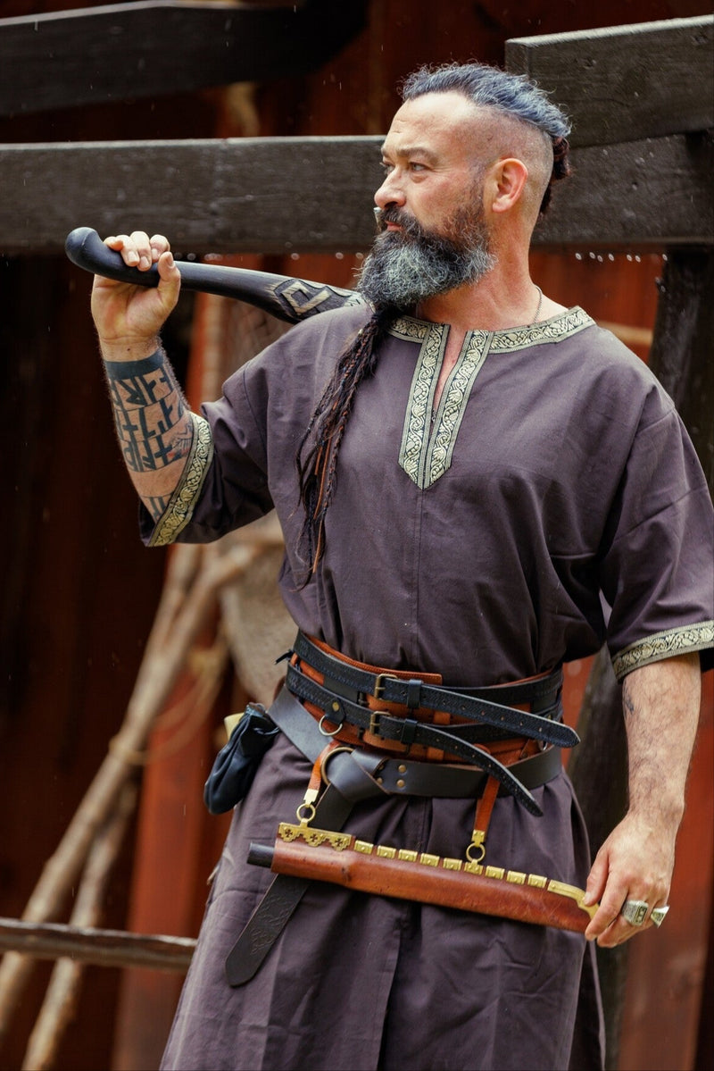 Keltische tuniek, korte mouwen, donkerbruin