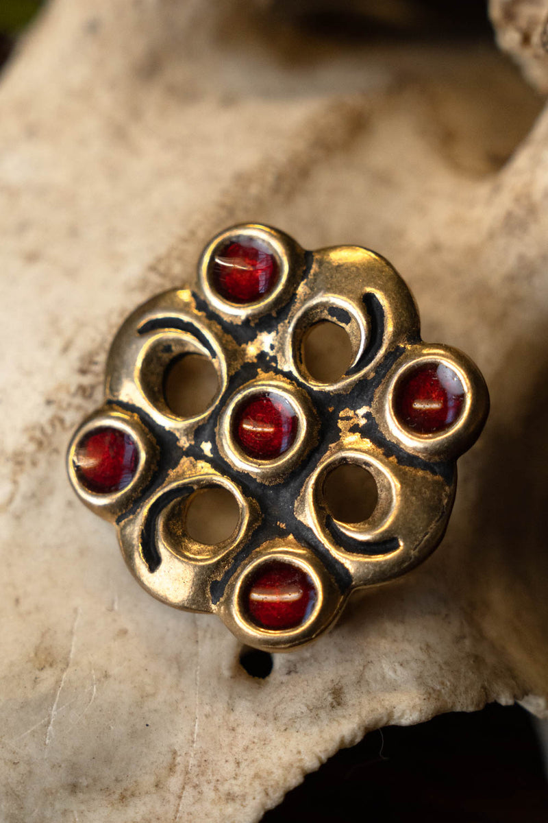 Cloisonné merovingio broche, bronce 