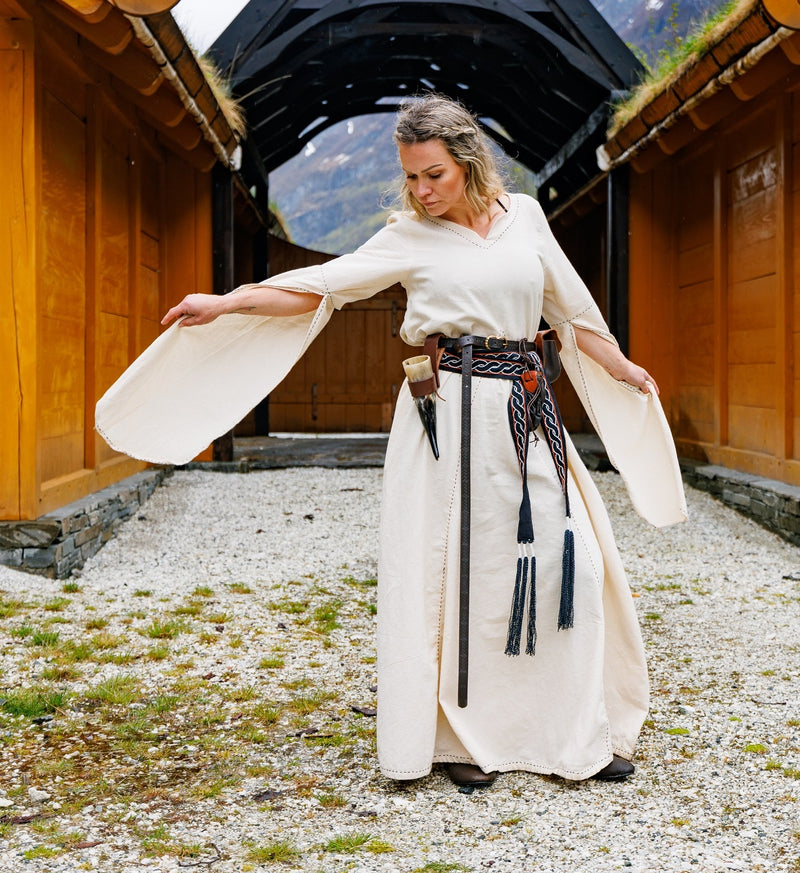 Middelalderlig kjole Begina, naturlig