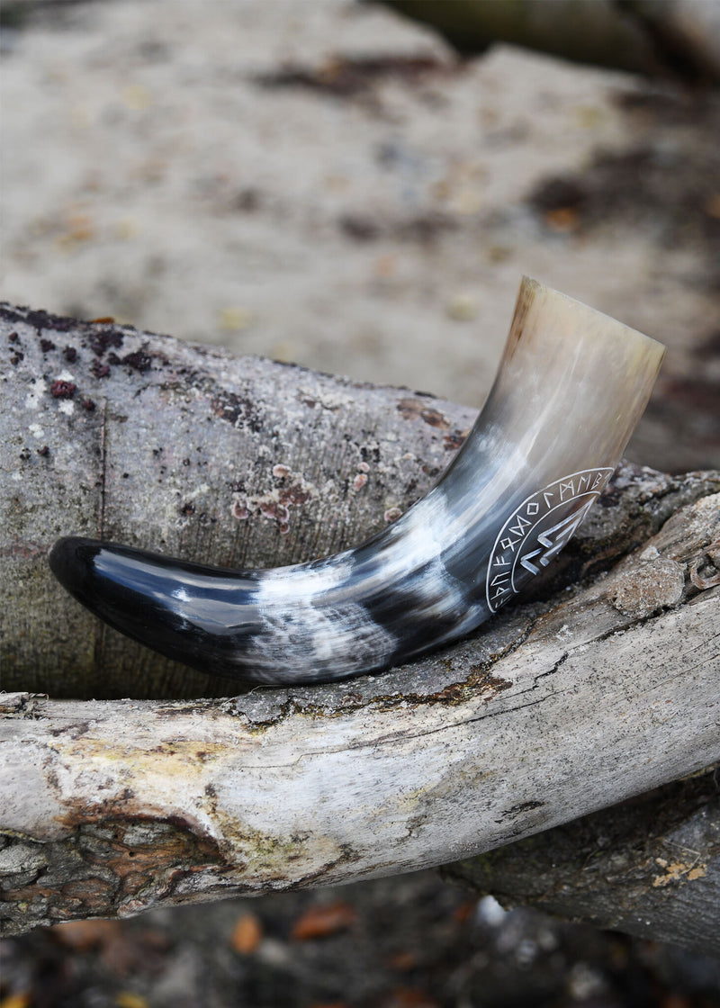 Corno per bere Valknut, 200-300 ml 