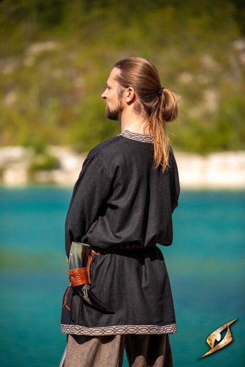 Tunik Hilmar, Vismebraat, czarny