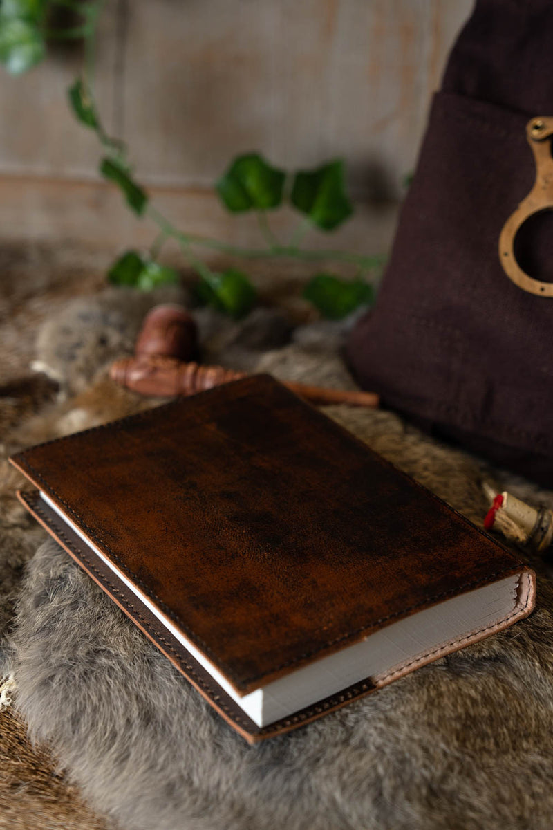 Leren boek Keltisch zwijn Knochnagael