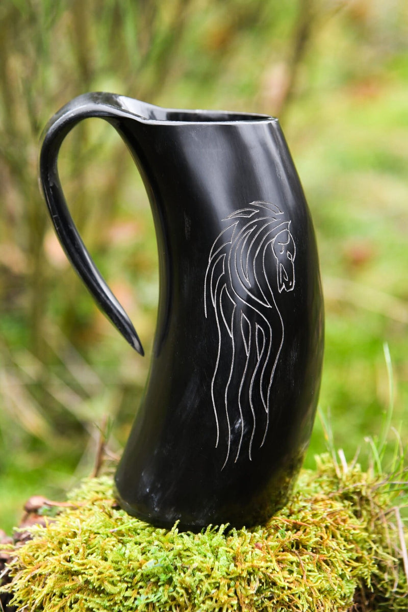 Bicchiere a corno Epona 