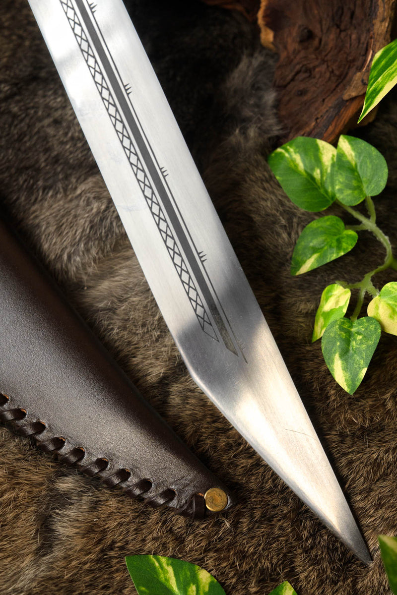 Merovingian seax British Museum, semi-sharp