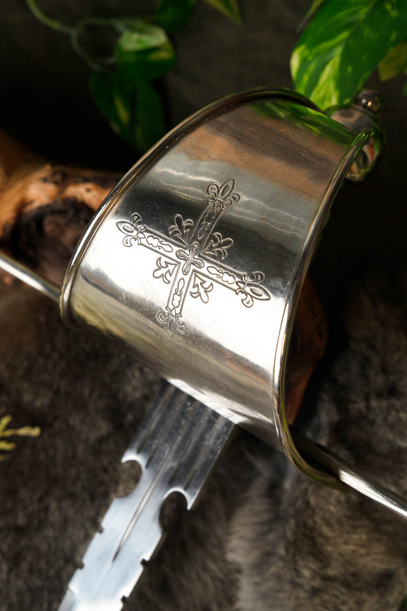 Mousquetaire main-gauche, semi-tranchant 