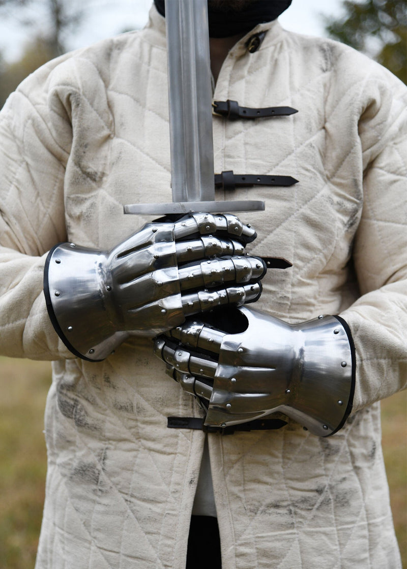 Zandloper handschoenen Wighelm, 1350-1410, 1.6 mm