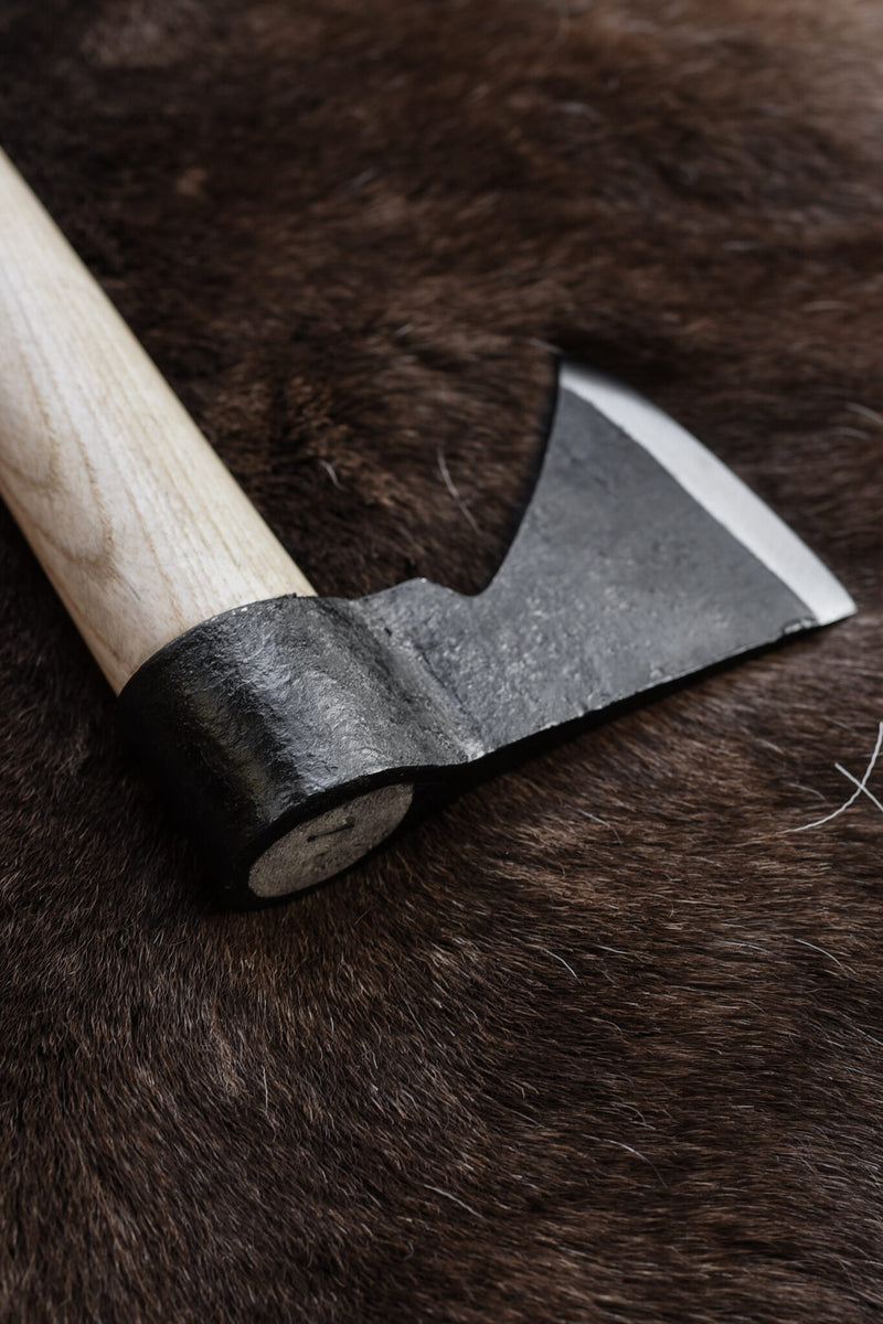 Viking arbeidsbijl, type D, semi-scherp