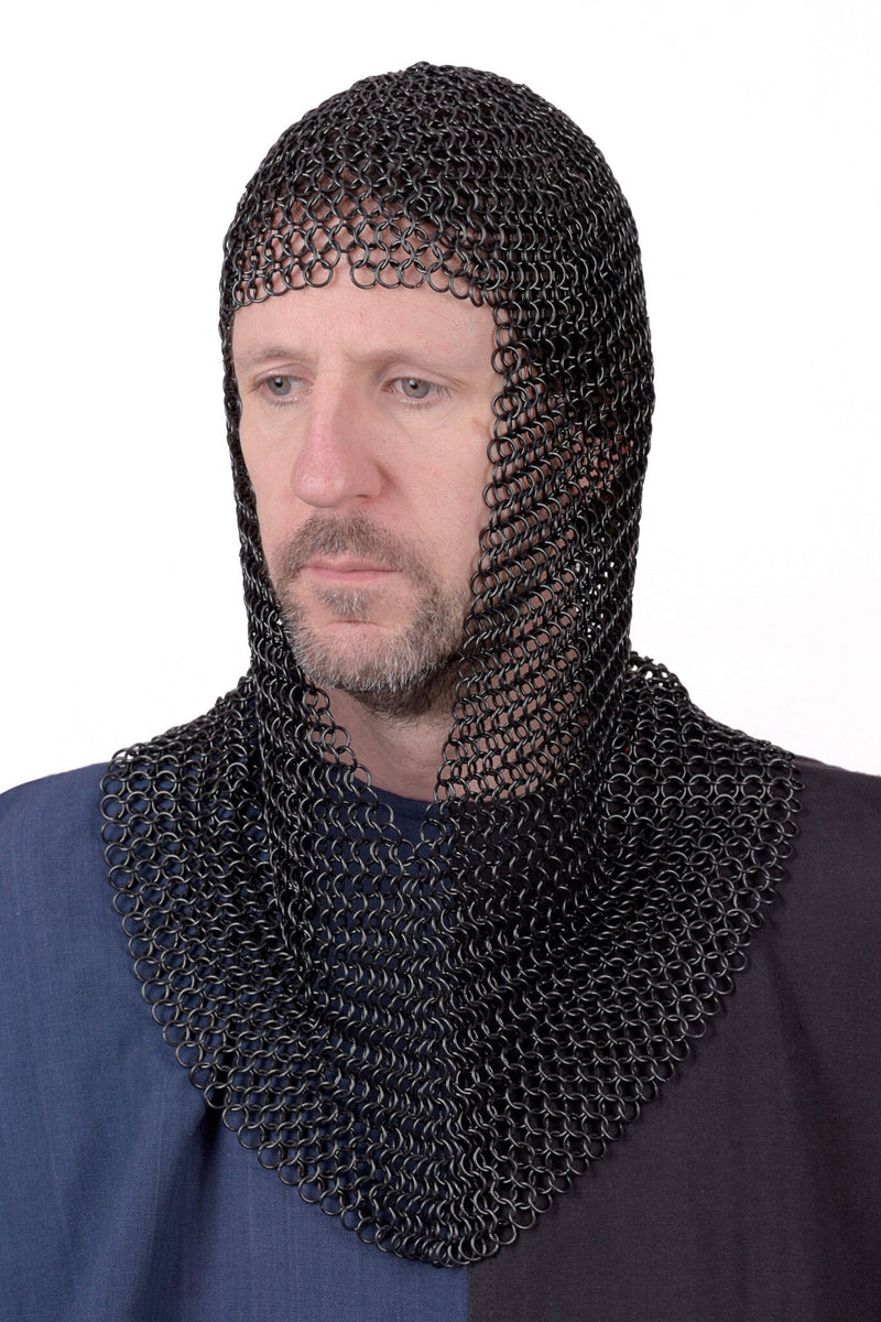 Maliën coif met driehoekige hals, gebronsd, 9 mm