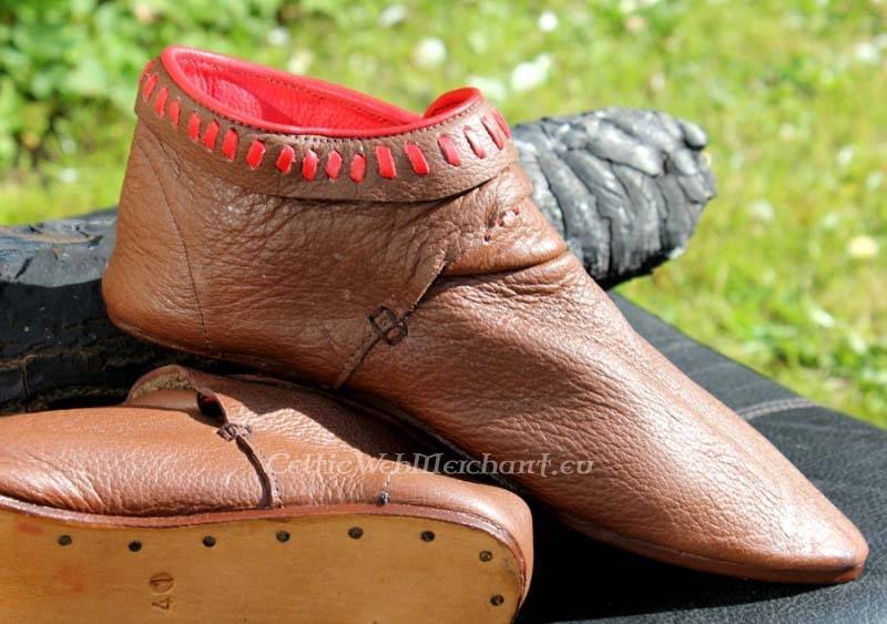 stivaletti, marrone decorati 