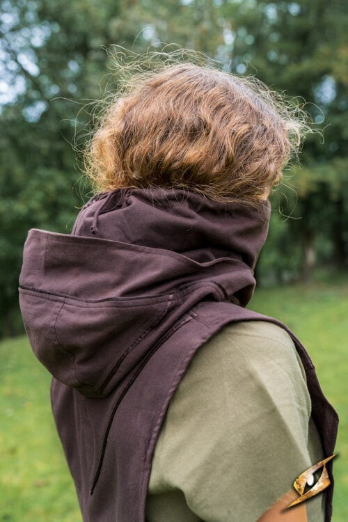 Rogue overjurk, bruin