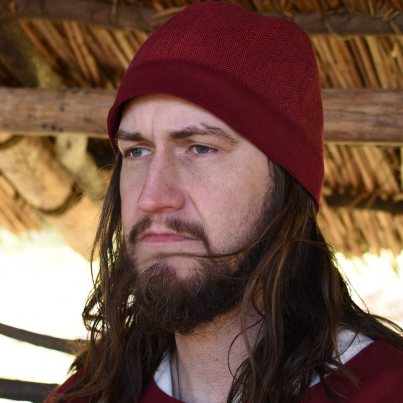 Thorsberg tuniek vissengraatmotief, rood