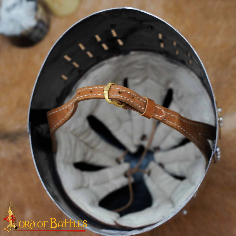 Vroeg 13e eeuwse kruisvaardershelm, 1.6 mm