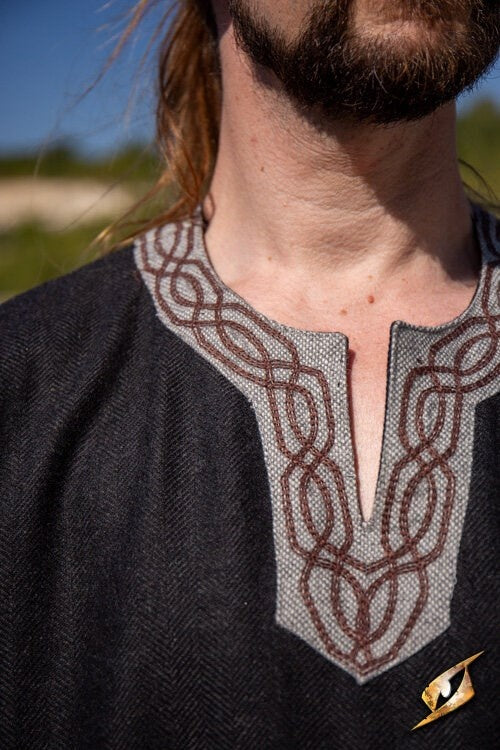 Tunik Hilmar, Vismebraat, czarny