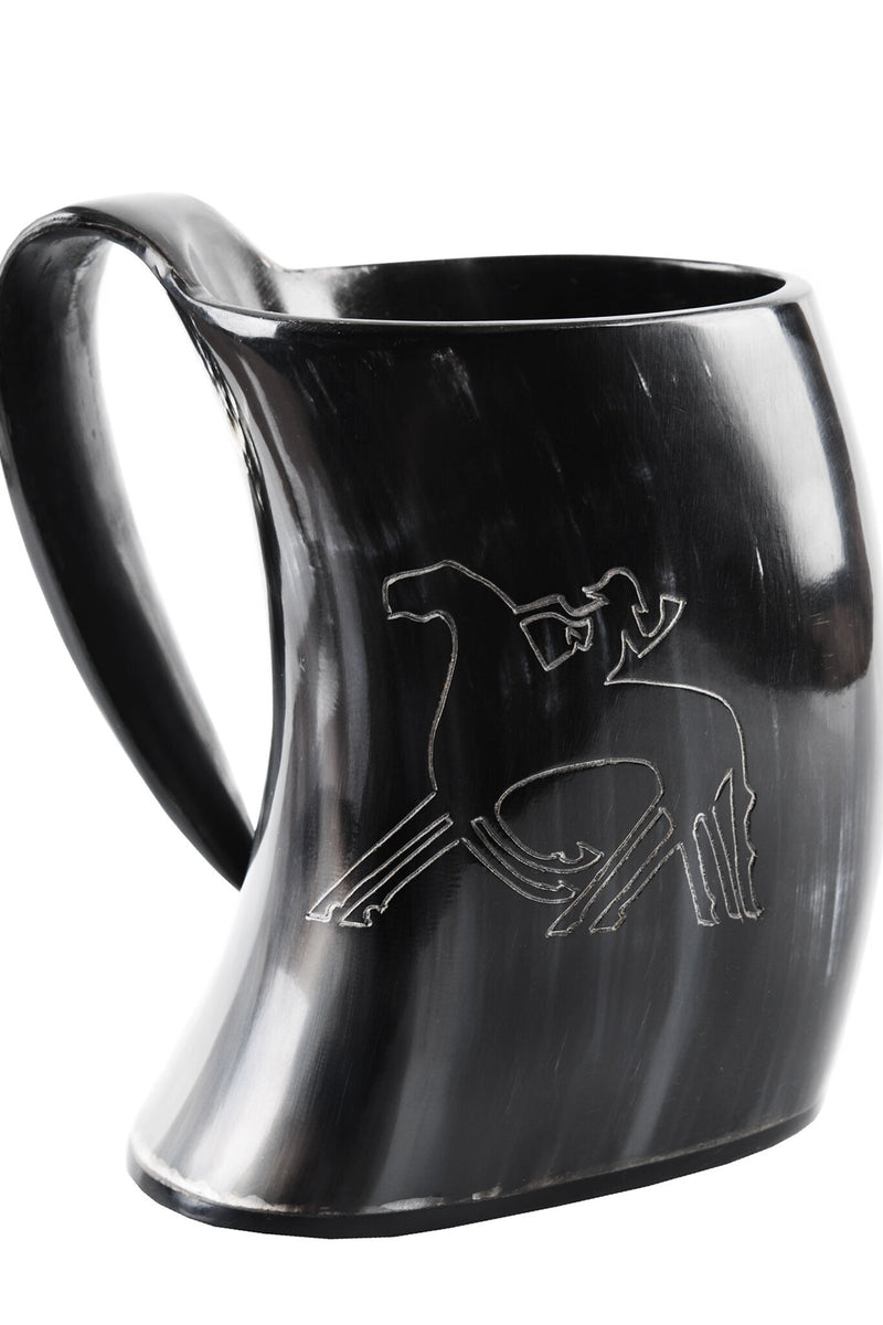 Hoornen beker Odin met Sleipnir, 650-1000 ml