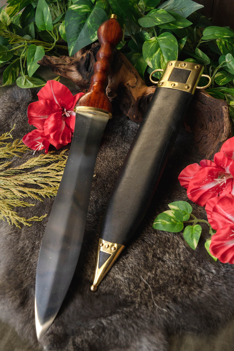 Pugio British Museum, semi-scherp