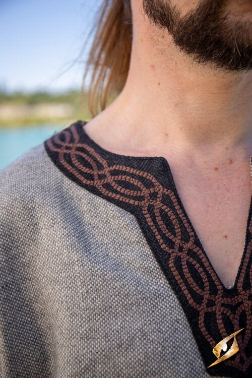 Tunik Hilmar, Vismebraat, Gray