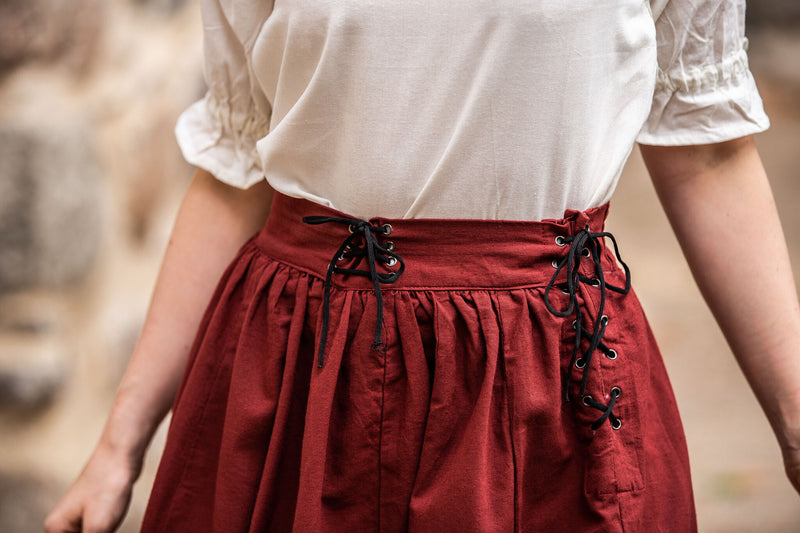 Renaissance skirt, red