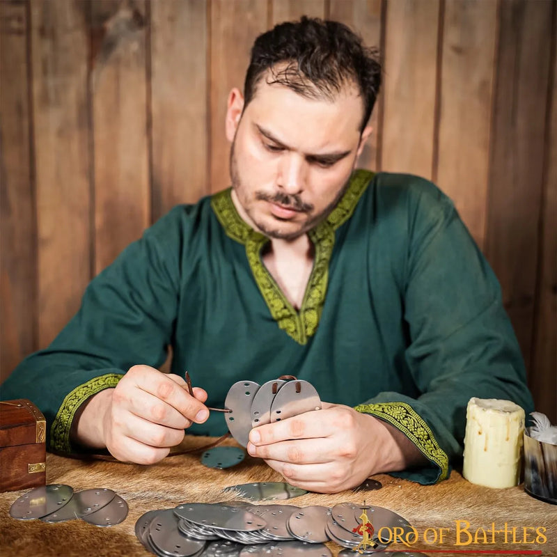 Vroeg-Middeleeuws schaalpantser, rond