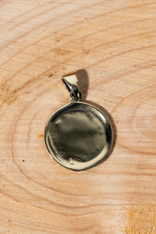 Vegvisir hanger, brons